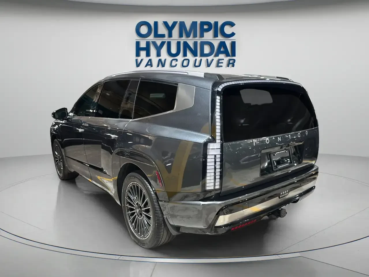 Hyundai IONIQ 9 Preferred + AWD w-Ultimate Calligraphy Pkg, снимка 2 - Автомобили и джипове - 55755203