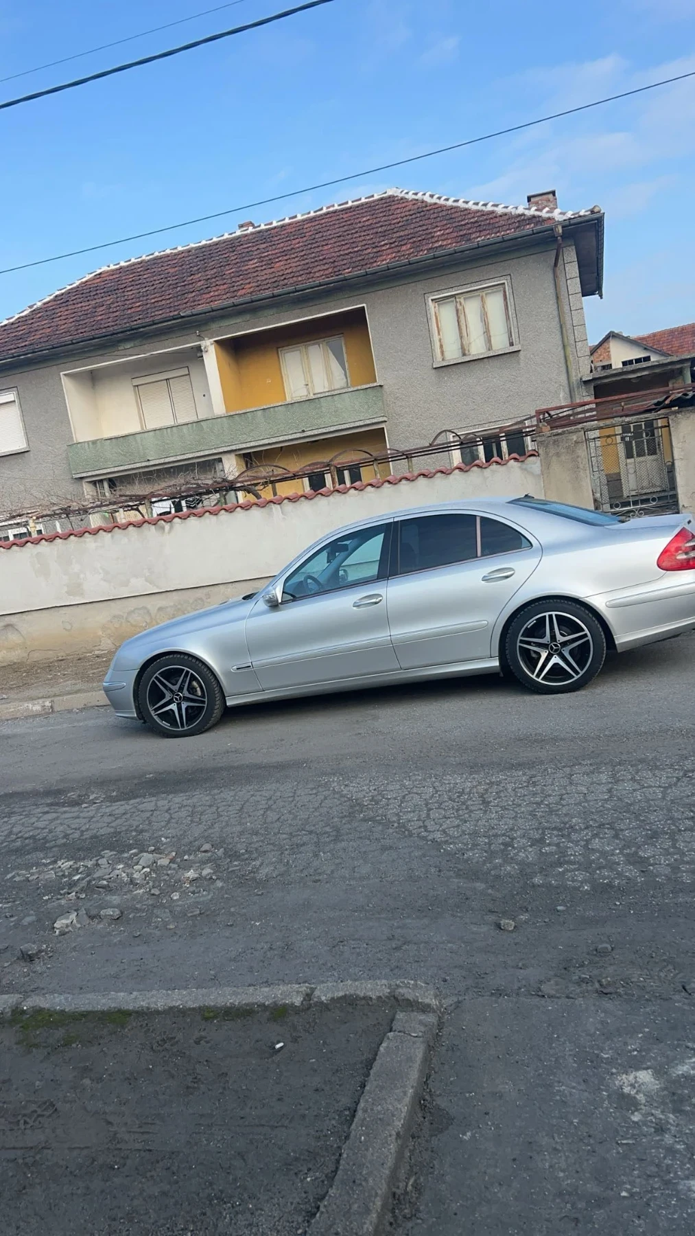 Mercedes-Benz E 270