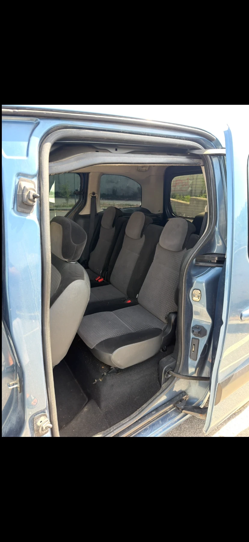 Citroen Berlingo 1.6hdi, снимка 6 - Автомобили и джипове - 55853996
