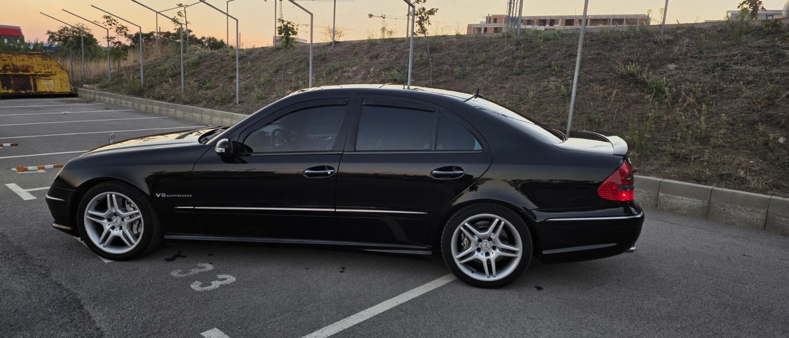 Mercedes-Benz E 55 E55 AMG, снимка 4 - Автомобили и джипове - 56121854