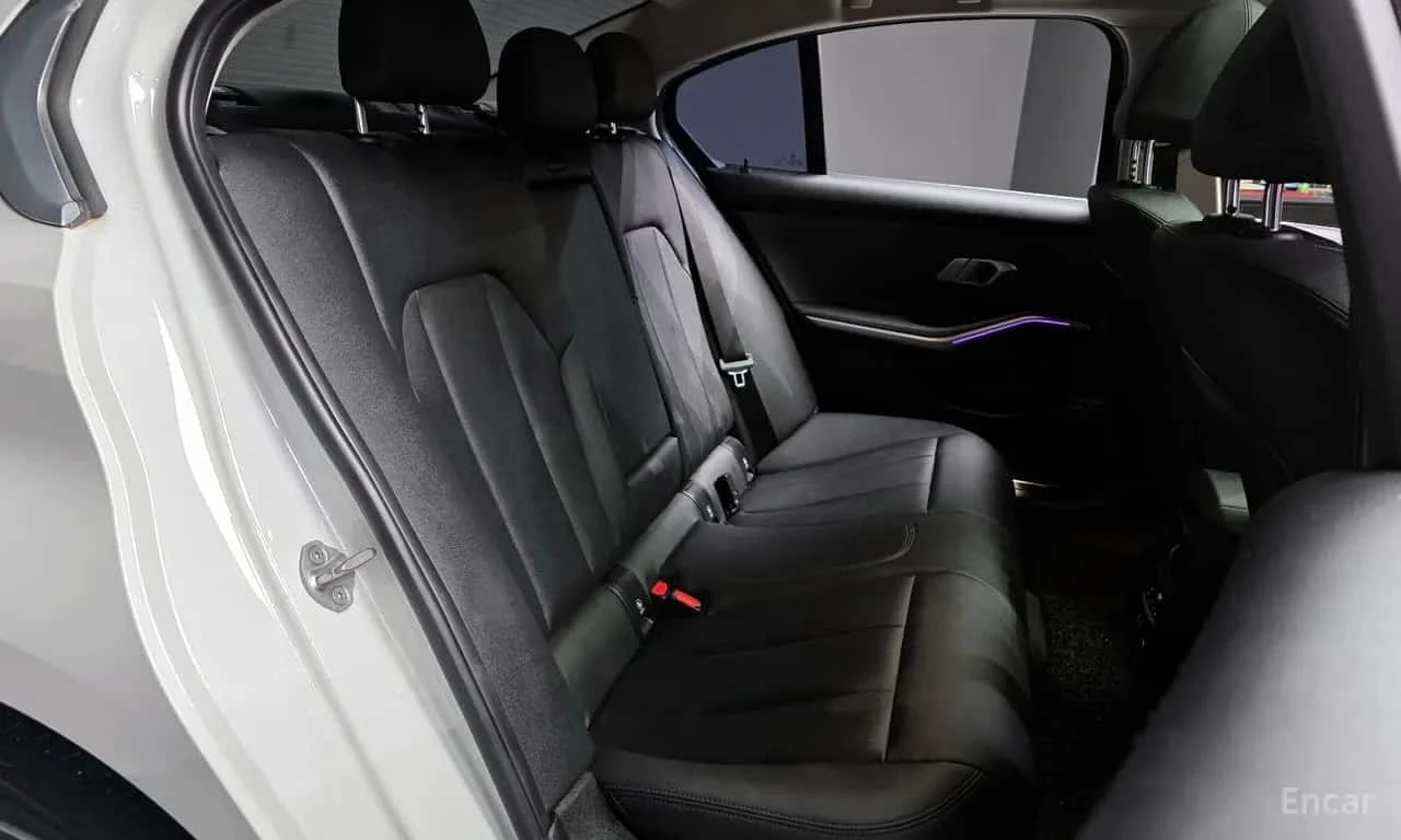 BMW 320 d | ОПЦИЯ ЗА ФИНАНСИРАНЕ, снимка 12 - Автомобили и джипове - 56715095