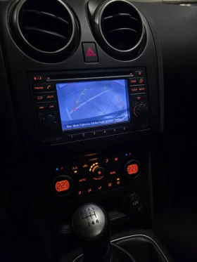 Nissan Qashqai Facelift 2.0i /4x4 /6 скорости/Панорама/Ксенон - 7670 € / 15001.22 лв. - 66246672 14