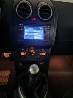 Nissan Qashqai Facelift 2.0i /4x4 /6 скорости/Панорама/Ксенон - 7670 € / 15001.22 лв. - 66246672 13