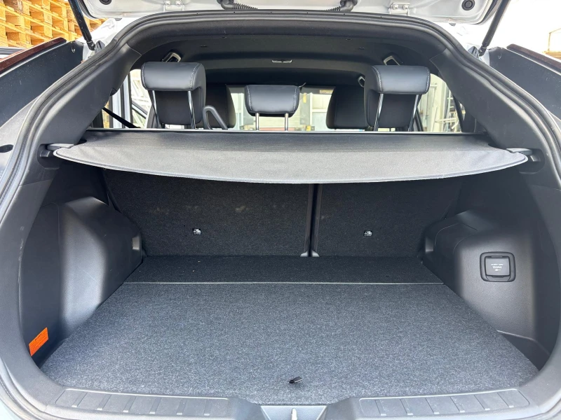 Mitsubishi Eclipse Cross PHEV INTENSE+ , снимка 17 - Автомобили и джипове - 51141801