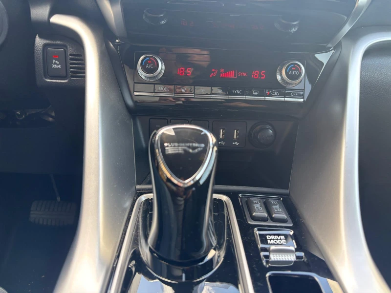 Mitsubishi Eclipse Cross PHEV INTENSE+ , снимка 14 - Автомобили и джипове - 51141801