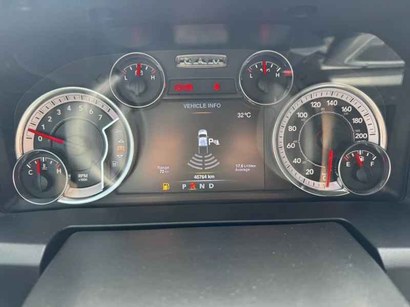Dodge RAM 1500 1500 5.7HEMI 4x4, снимка 8 - Автомобили и джипове - 51377499