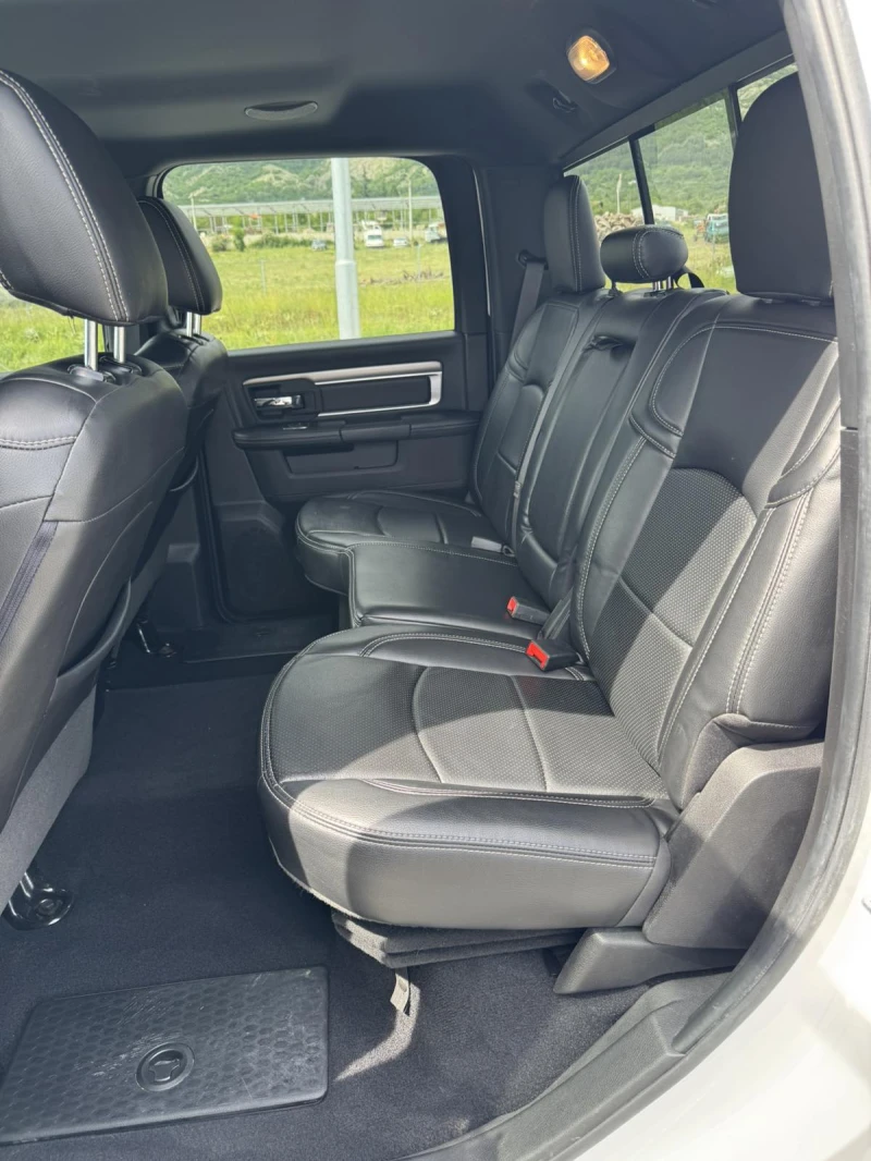 Dodge RAM 1500 1500 5.7HEMI 4x4, снимка 14 - Автомобили и джипове - 51377499