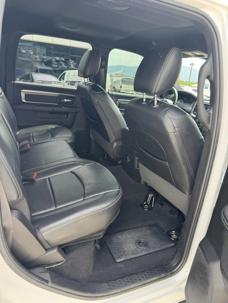 Dodge RAM 1500 1500 5.7HEMI 4x4, снимка 9 - Автомобили и джипове - 51377499