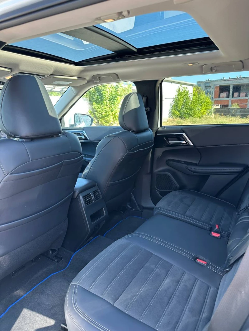 Mitsubishi Outlander PHEV, снимка 9 - Автомобили и джипове - 52142041