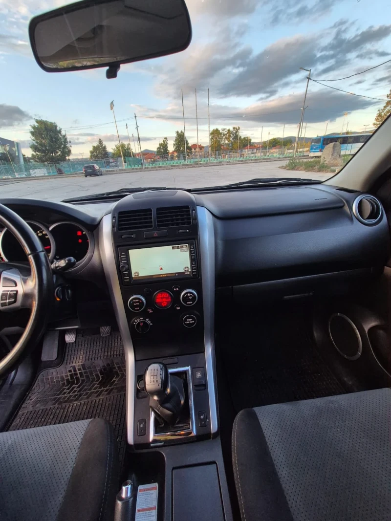 Suzuki Grand vitara, снимка 8 - Автомобили и джипове - 51787091