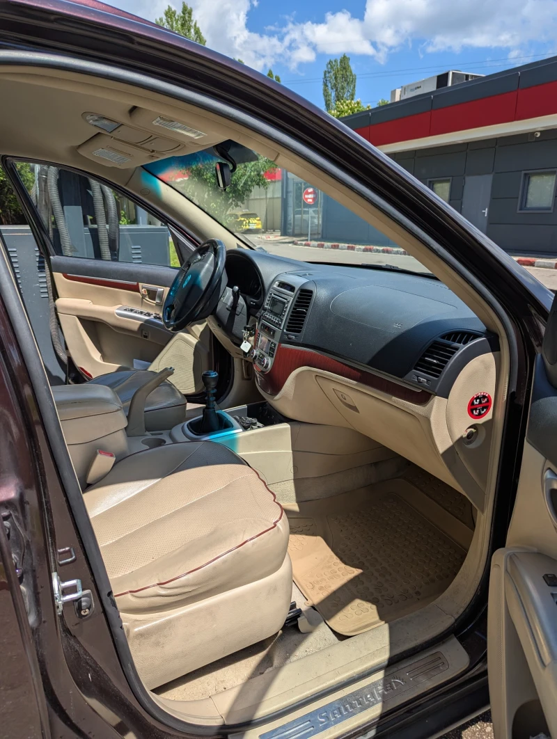 Hyundai Santa fe, снимка 6 - Автомобили и джипове - 52308217