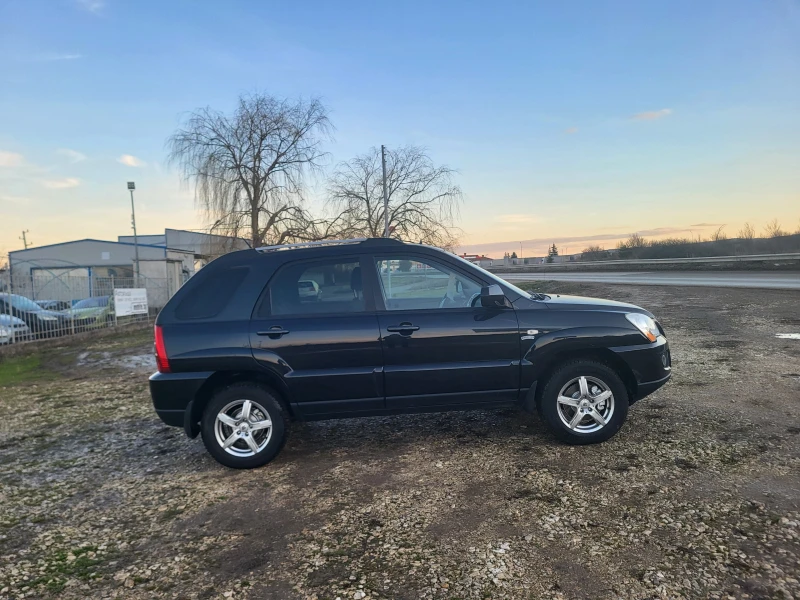 Kia Sportage 2.0CRDi 4WD, снимка 6 - Автомобили и джипове - 53262789