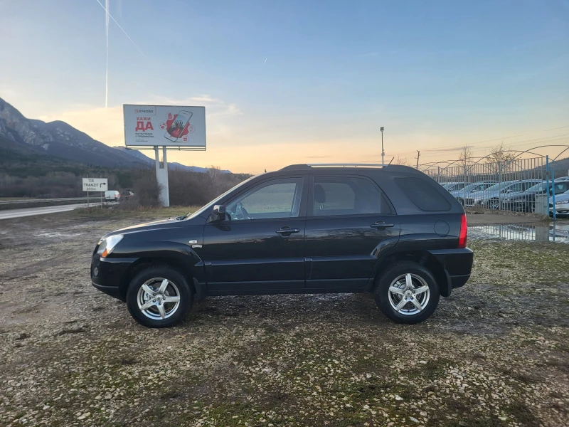 Kia Sportage 2.0CRDi 4WD, снимка 2 - Автомобили и джипове - 53262789
