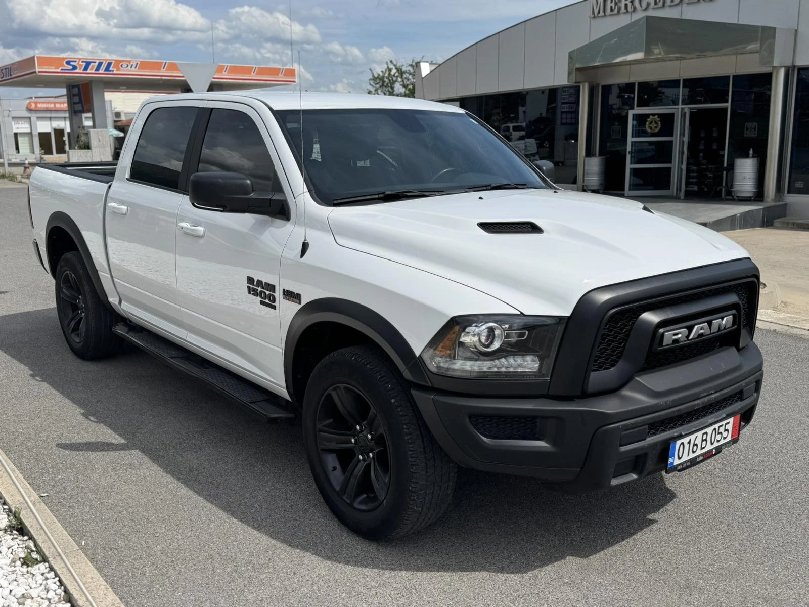 Dodge RAM 1500 1500 5.7HEMI 4x4, снимка 1