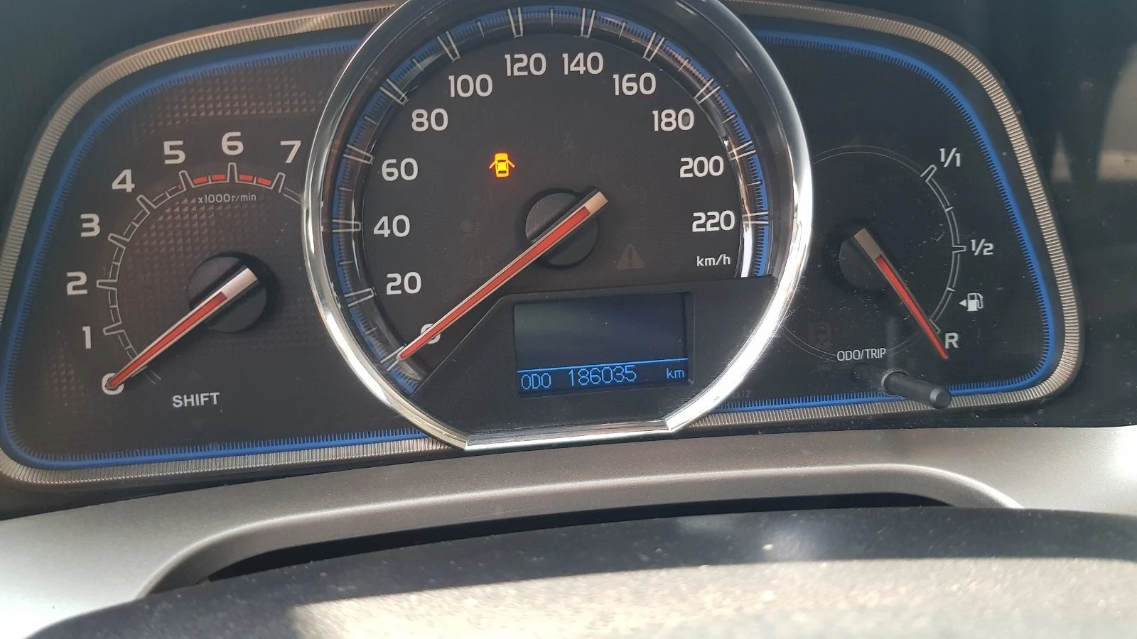 Toyota Rav4 2, 0D4D124ks4x4NAVIKAMERALED186000kmITALIAEU5B | Mobile.bg   12