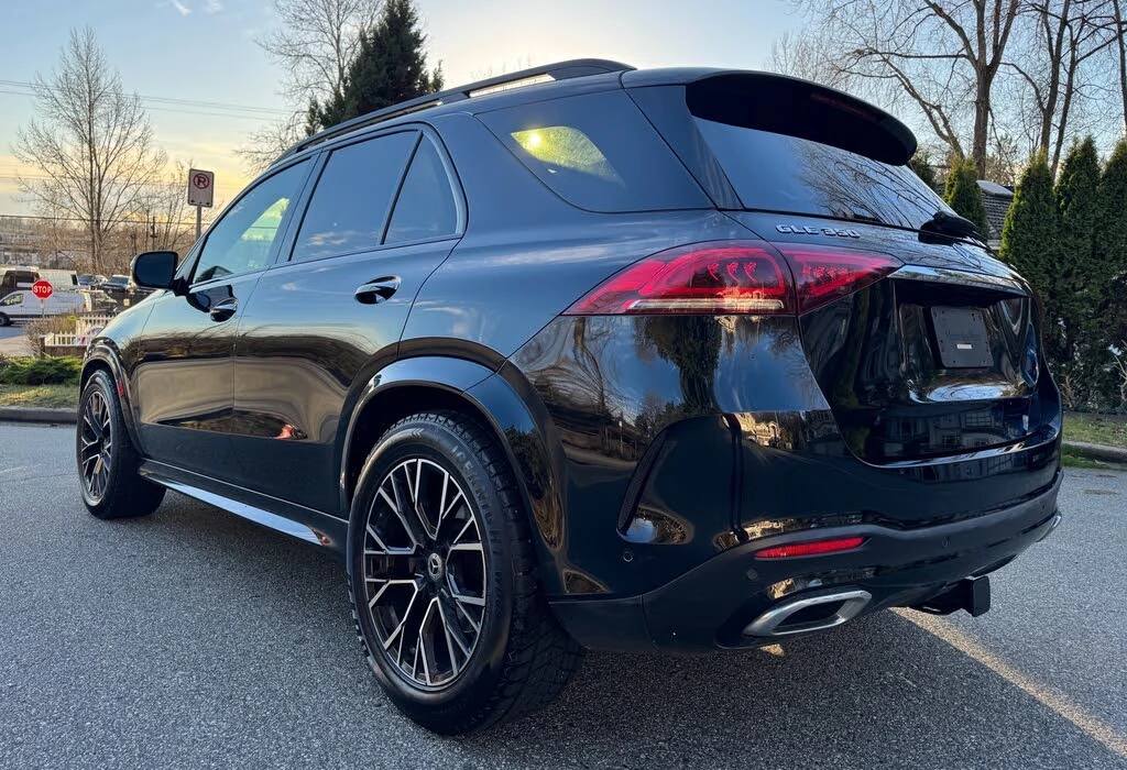 Mercedes-Benz GLE 350 AMG* 4MATIC* Blind Spot* CarPlay* Подргев* Обду - изображение 4