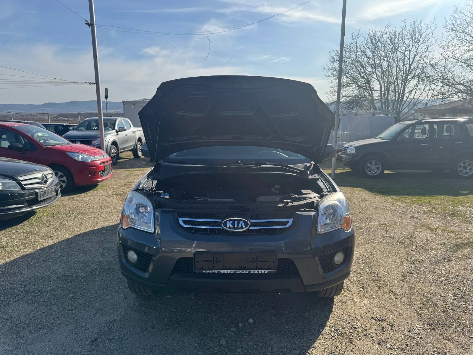 Kia Sportage 2.0i 4X4, снимка 2 - Автомобили и джипове - 53802969