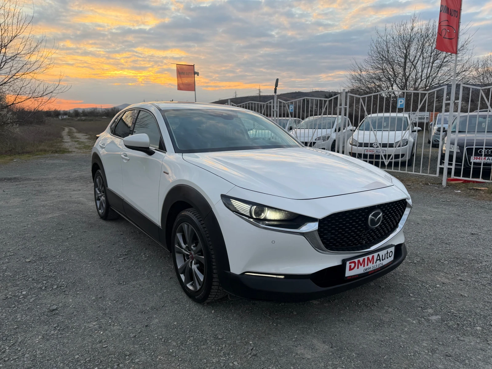 Mazda CX-3 2.0i - 180 / REVOLUTION / 100 YEARS MAZDA / ЕВРО6, снимка 3 - Автомобили и джипове - 53978411