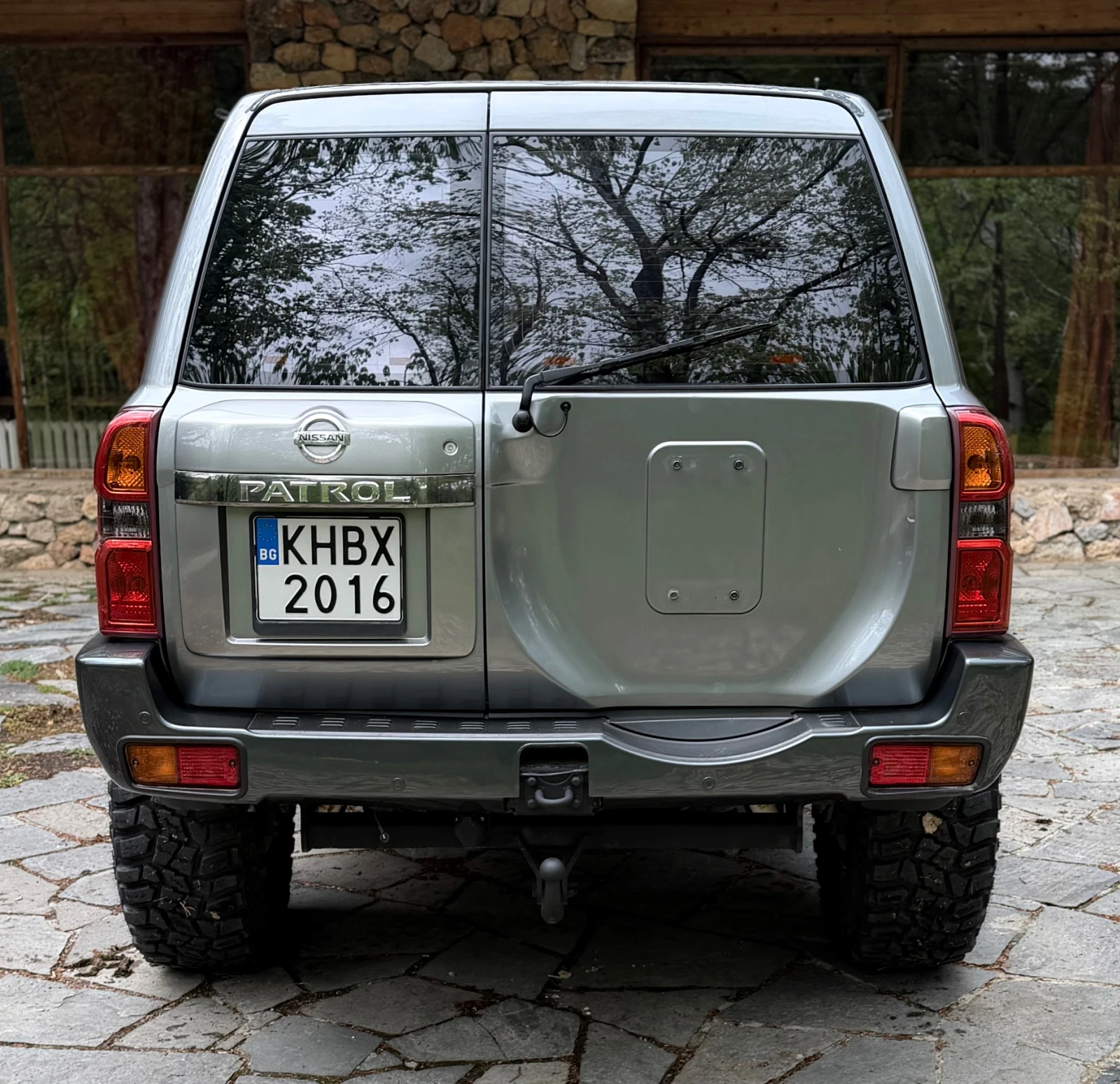 Nissan Patrol Y61| FACELIFT| 117000КМ| ВСИЧКИ ЕКСТРИ| ЛИЗИНГ, снимка 5 - Автомобили и джипове - 54381045
