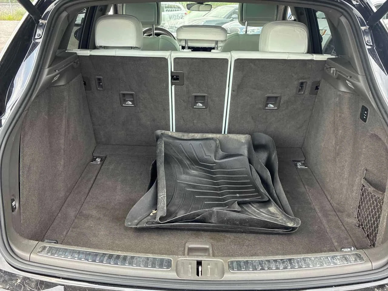 Porsche Macan * S * BOSE * ОБУДХВАНЕ* ПАНОРАМА* КАМЕРА* , снимка 12 - Автомобили и джипове - 55441175