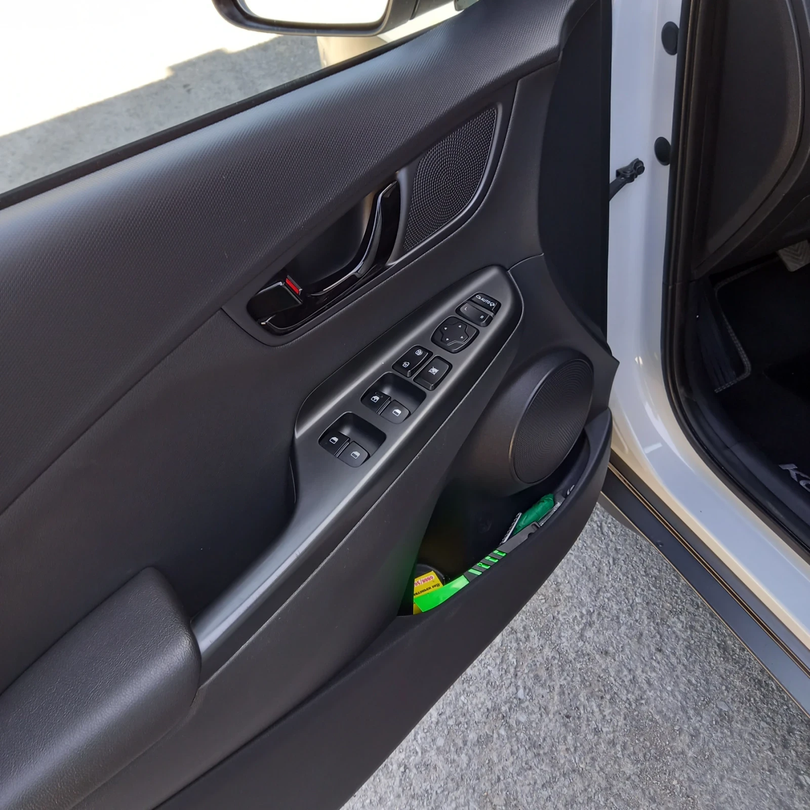 Hyundai Kona, снимка 9 - Автомобили и джипове - 55979343