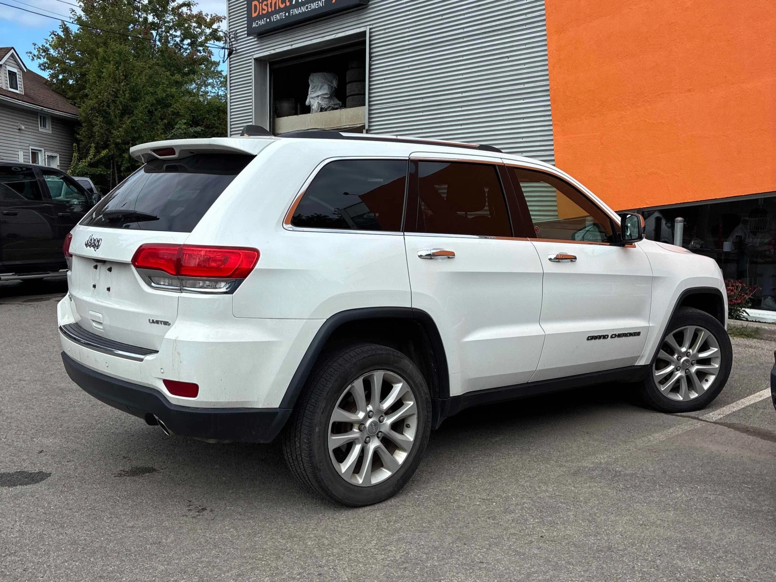 Jeep Grand cherokee Limited | CARFAX | АВТОФИНАНСИРАНЕ, снимка 4 - Автомобили и джипове - 56133656