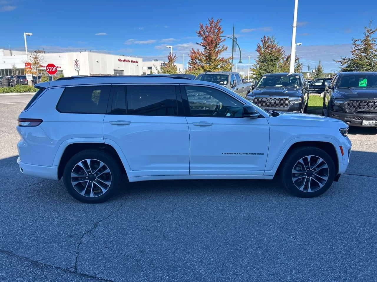 Jeep Grand cherokee L Overland | CARFAX | ��� ��������� | Mobile.bg � ����������� 4