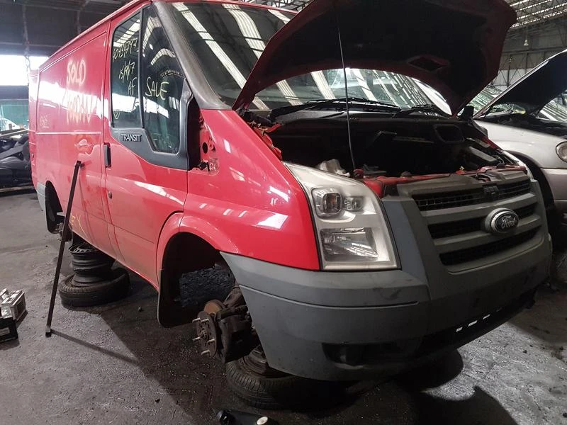 Ford Transit 2.4,2.2TDCIЧАСТИ, снимка 10 - Бусове и автобуси - 2257402