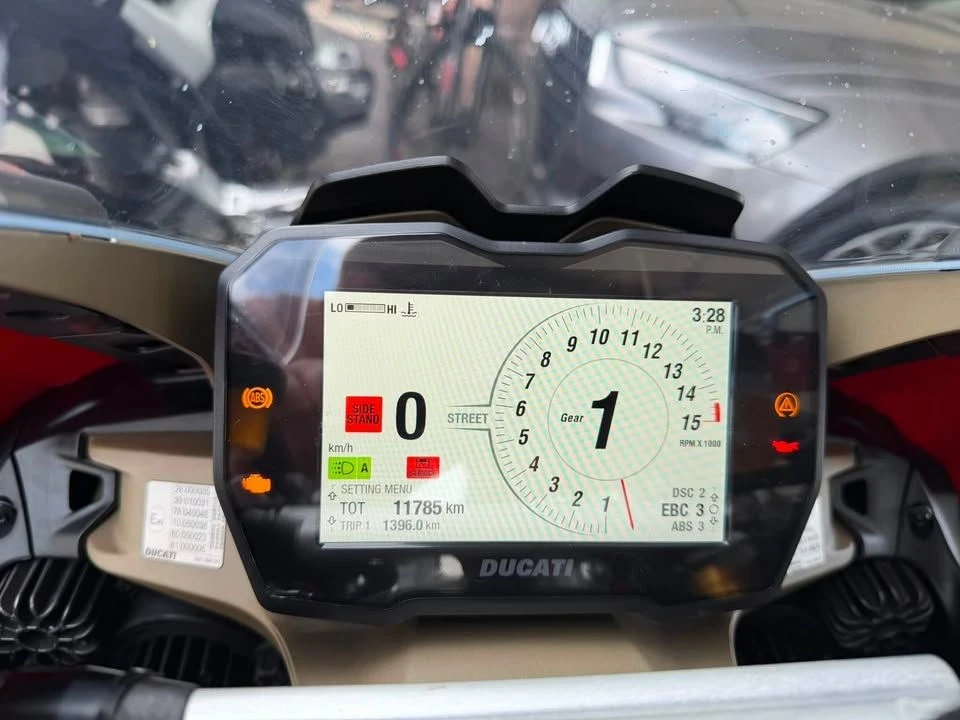 Ducati Panigale, снимка 17 - Мотоциклети и мототехника - 56022338