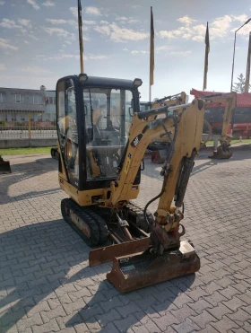 Багер Cat 301.4C, снимка 1