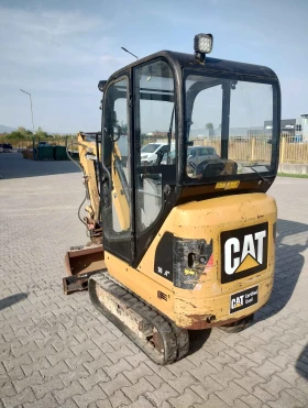 Багер Caterpillar 301.4C, снимка 3