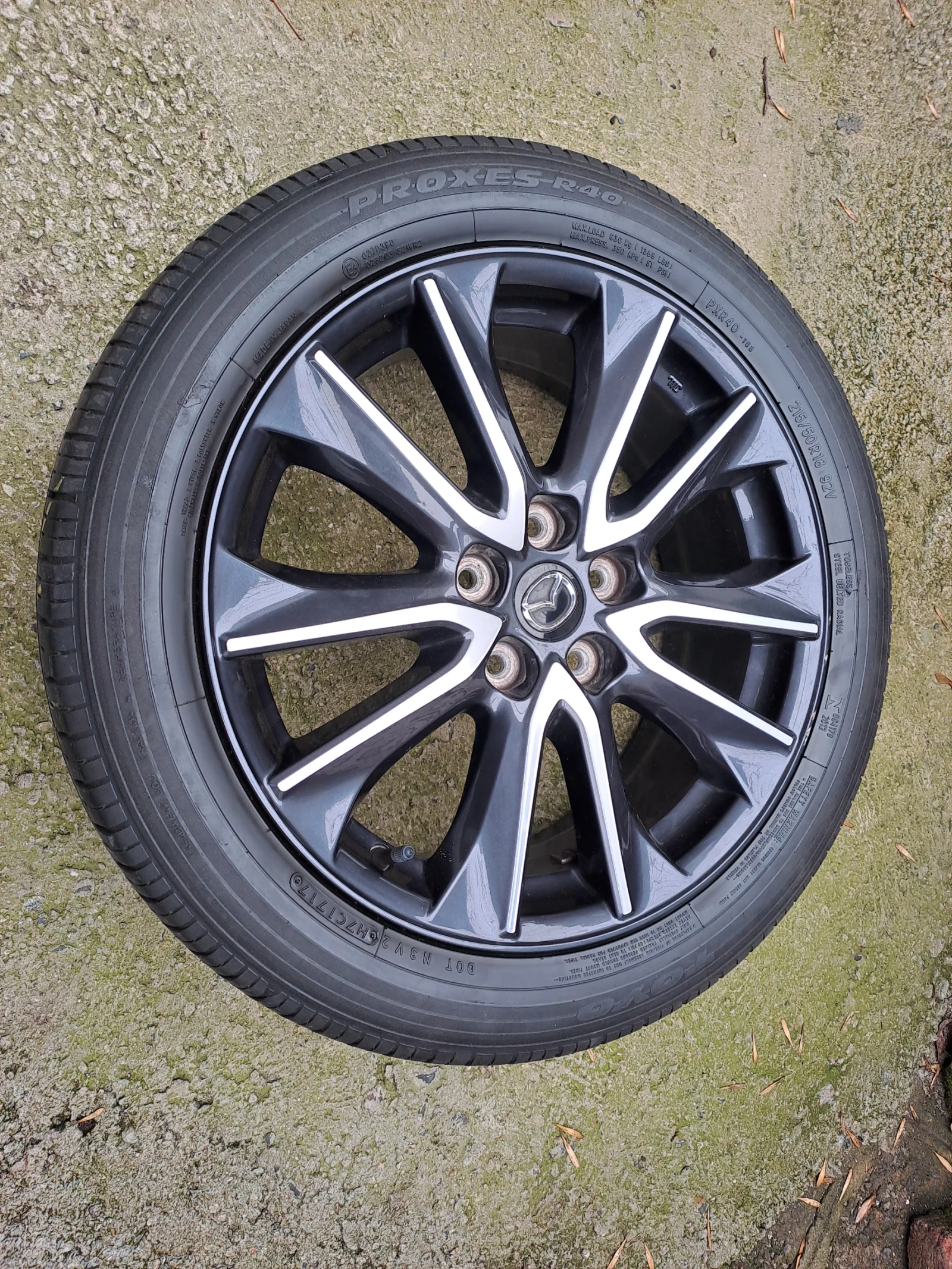 Гуми с джанти Toyo 215/50R18, снимка 2 - Гуми и джанти - 54015271