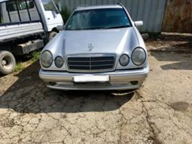 Mercedes-Benz E 200, снимка 1