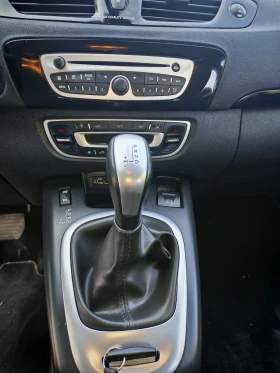Renault Scenic 1.5дизел Bose 2011, снимка 13