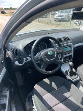 Skoda Octavia 1.6 LPG, снимка 6