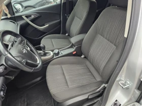 Opel Astra 1.4 TURBO i, снимка 11