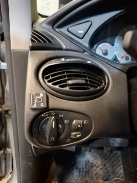 Ford Focus 1.6 16V 100hp | Mobile.bg � ����� ������ 10