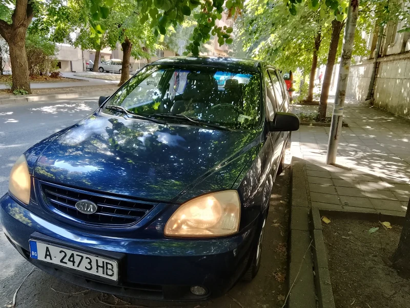 Kia Carens, снимка 14 - Автомобили и джипове - 48223403