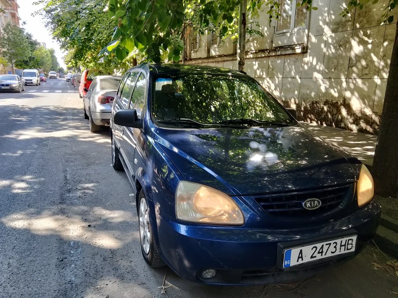 Kia Carens, снимка 12 - Автомобили и джипове - 48223403