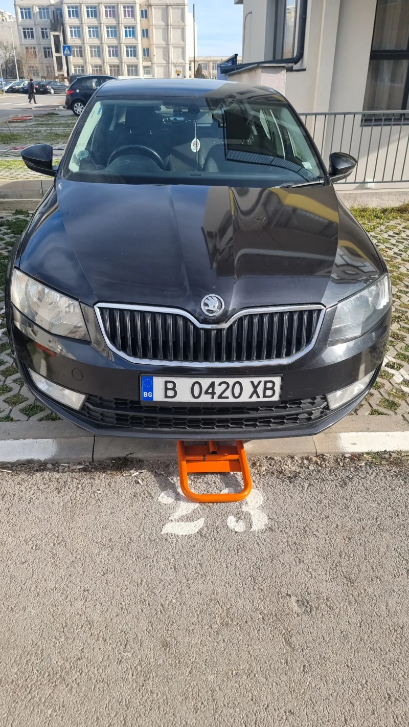 Skoda Octavia, снимка 1 - Автомобили и джипове - 48602857