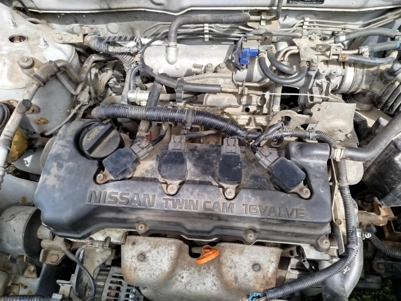 Nissan Almera, снимка 10 - Автомобили и джипове - 49609751