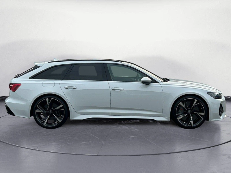 Audi Rs6 CERAMIC/CARBON/BLACK OPTIC/B&O/HEAD UP/MATRIX/22/, снимка 7 - Автомобили и джипове - 51248821