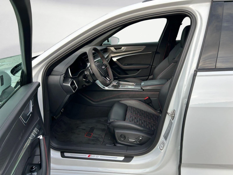 Audi Rs6 CERAMIC/CARBON/BLACK OPTIC/B&O/HEAD UP/MATRIX/22/, снимка 9 - Автомобили и джипове - 51248821