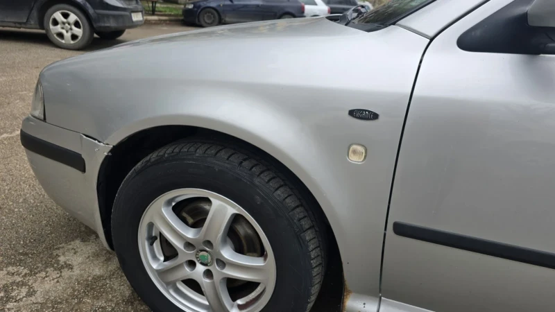Skoda Octavia 1.9 TDI, снимка 4 - Автомобили и джипове - 51629365