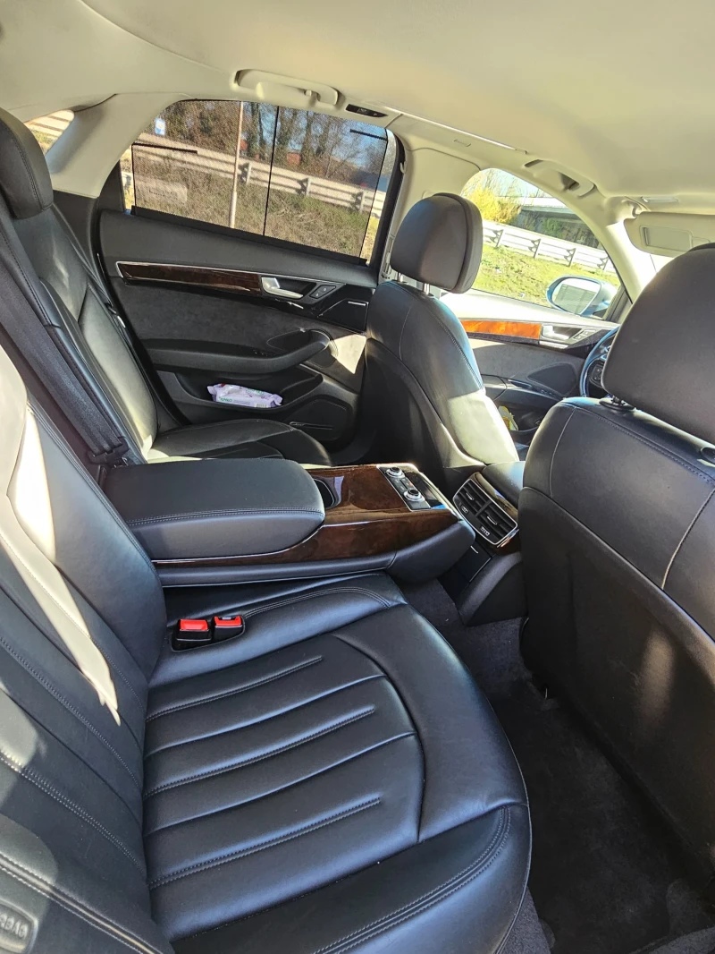 Audi A8 1 собственик, Топ състояние , снимка 6 - Автомобили и джипове - 52663748