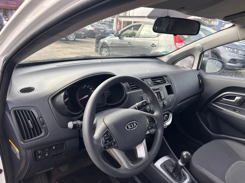 Kia Rio 1.2GAZ EURO 5, снимка 11 - Автомобили и джипове - 52524335