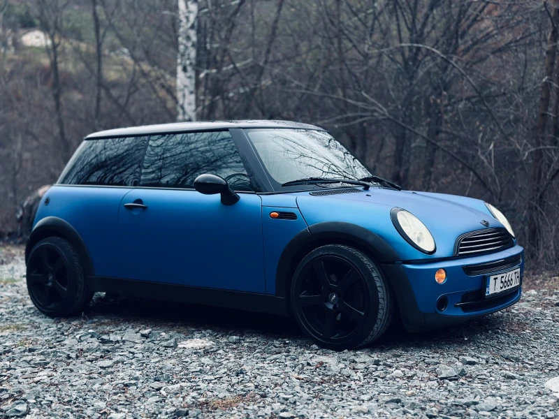 Mini Cooper 1.6i ГАЗ/КОЖА/ПАНОРАМА/КЛИМАТРОНИК, снимка 3 - Автомобили и джипове - 53266930