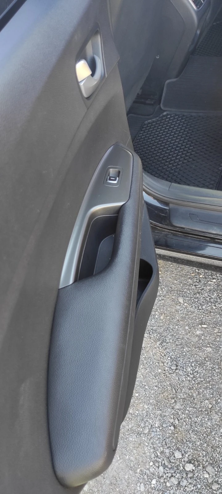 Kia K5 | Mobile.bg   11