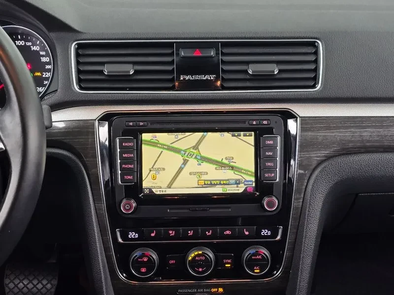 VW Passat 2.0 Tsi B7, снимка 12 - Автомобили и джипове - 55922899