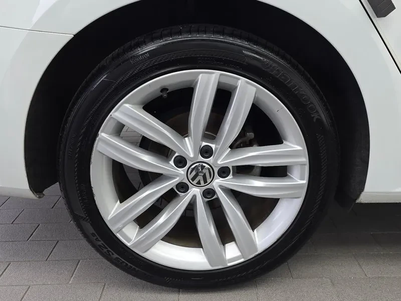 VW Passat 2.0 Tsi B7, снимка 5 - Автомобили и джипове - 55922899